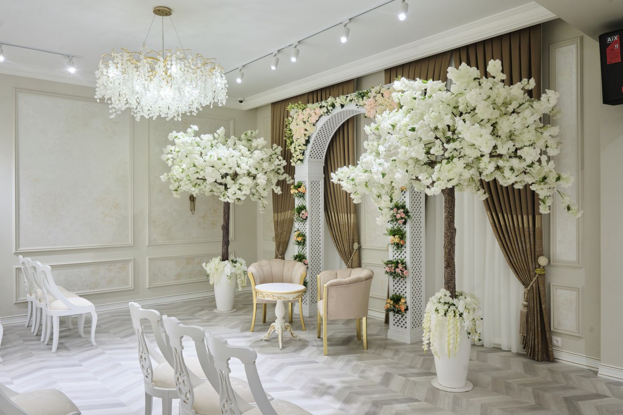 Porno sikish katta eshakli ayollar